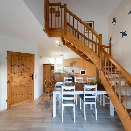 Holiday home Achteck Am Deich, Graureiherweg 4a Dorumer Neufeld