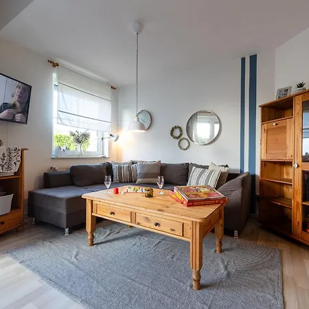 Holiday home Achteck Am Deich, Graureiherweg 4a *