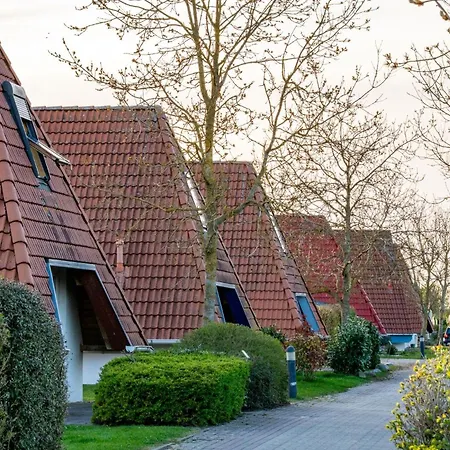 Achteck Am Deich, Graureiherweg 4a *